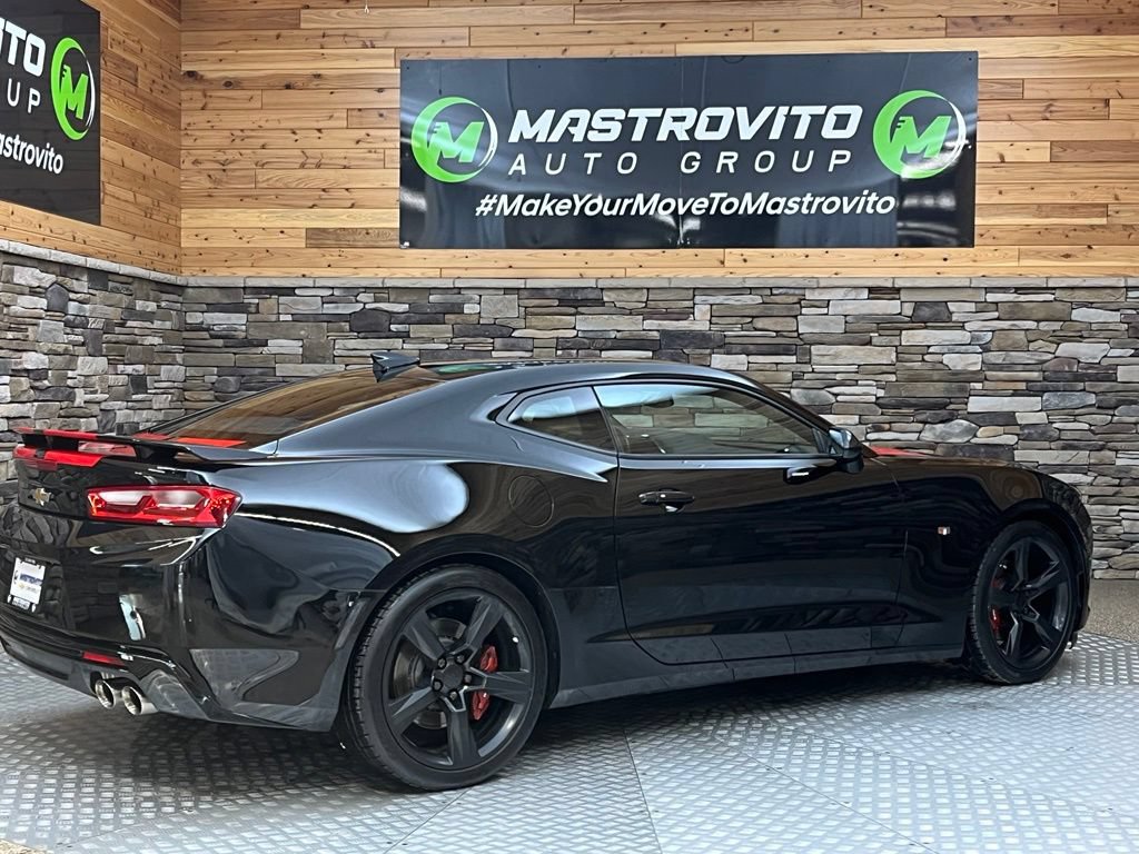 Used 2016 Chevrolet Camaro SS RWD image 23