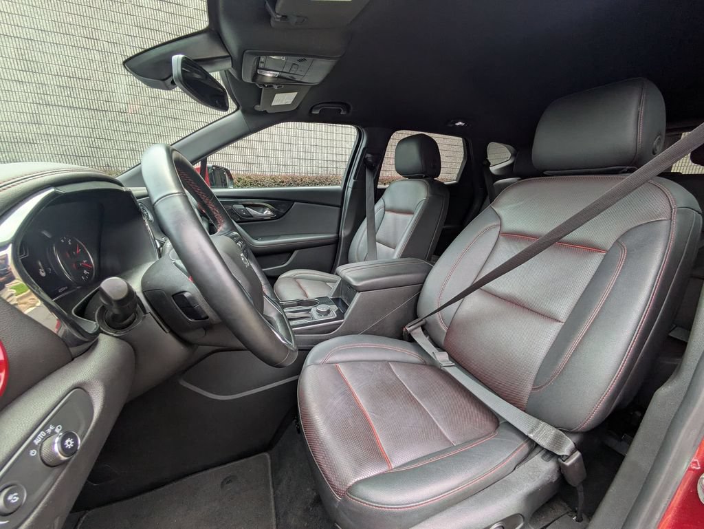 Used 2025 Chevrolet Blazer RS FWD image 25