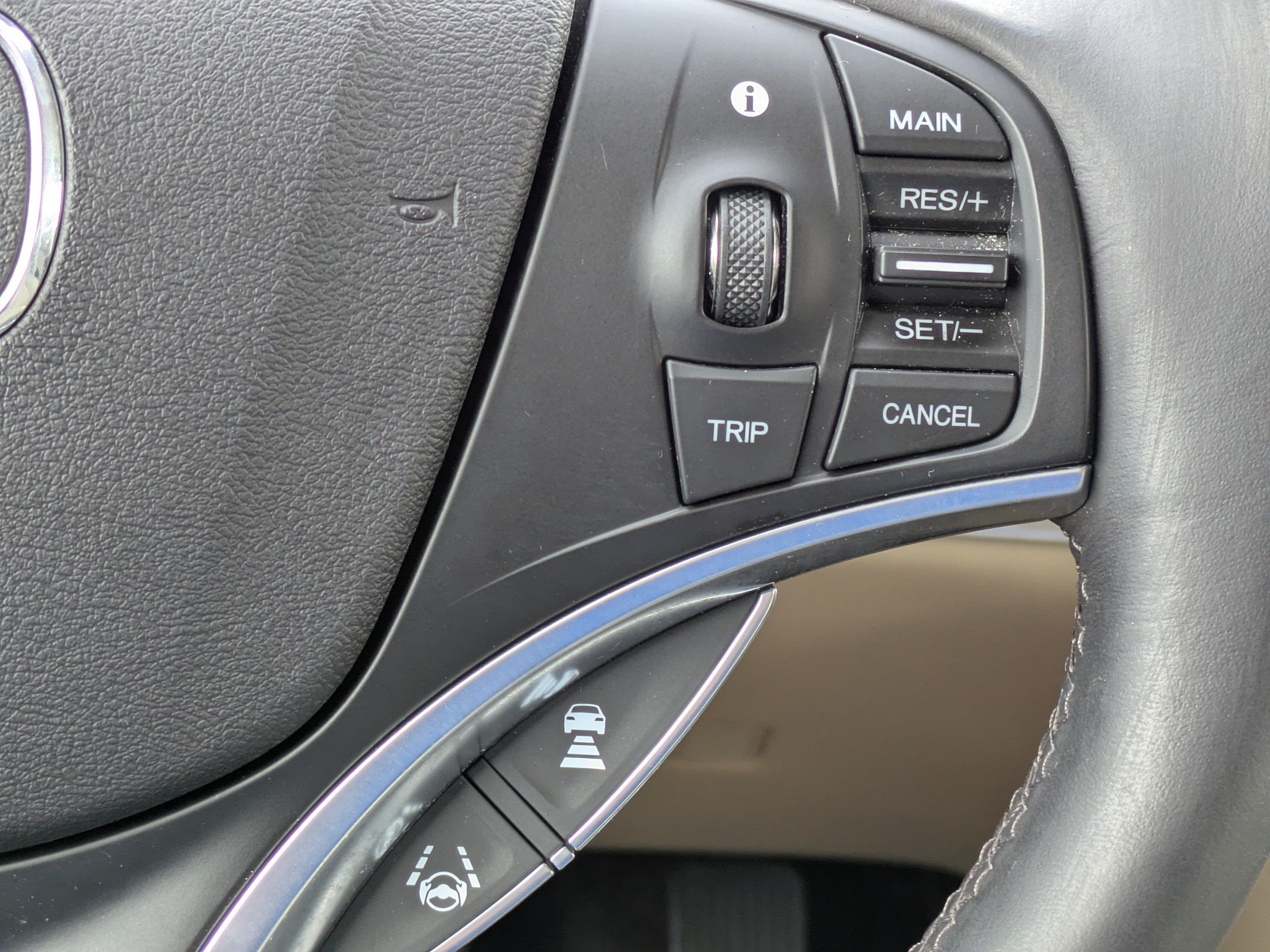 Used 2017 Acura MDX FWD image 25