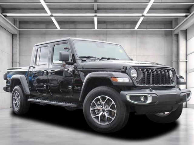 Used 2024 Jeep Gladiator Sport