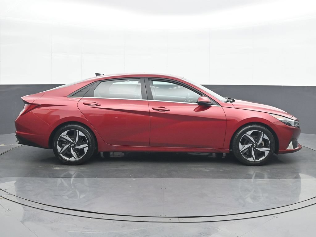 Used 2023 Hyundai Elantra Limited FWD image 7