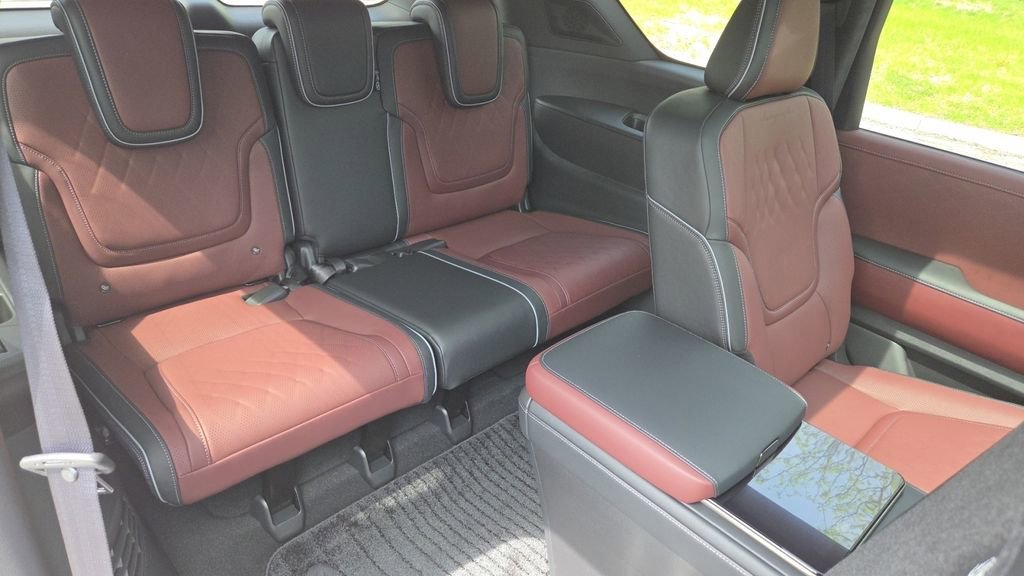 New 2026 INFINITI QX80 Autograph w/ Autograph Exterior Package image 37