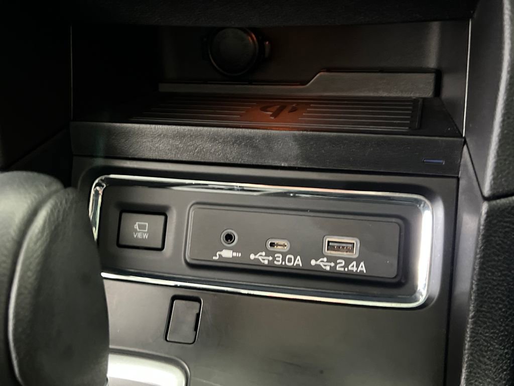 Certified 2023 Subaru Ascent Limited w/ Technology Package image 35