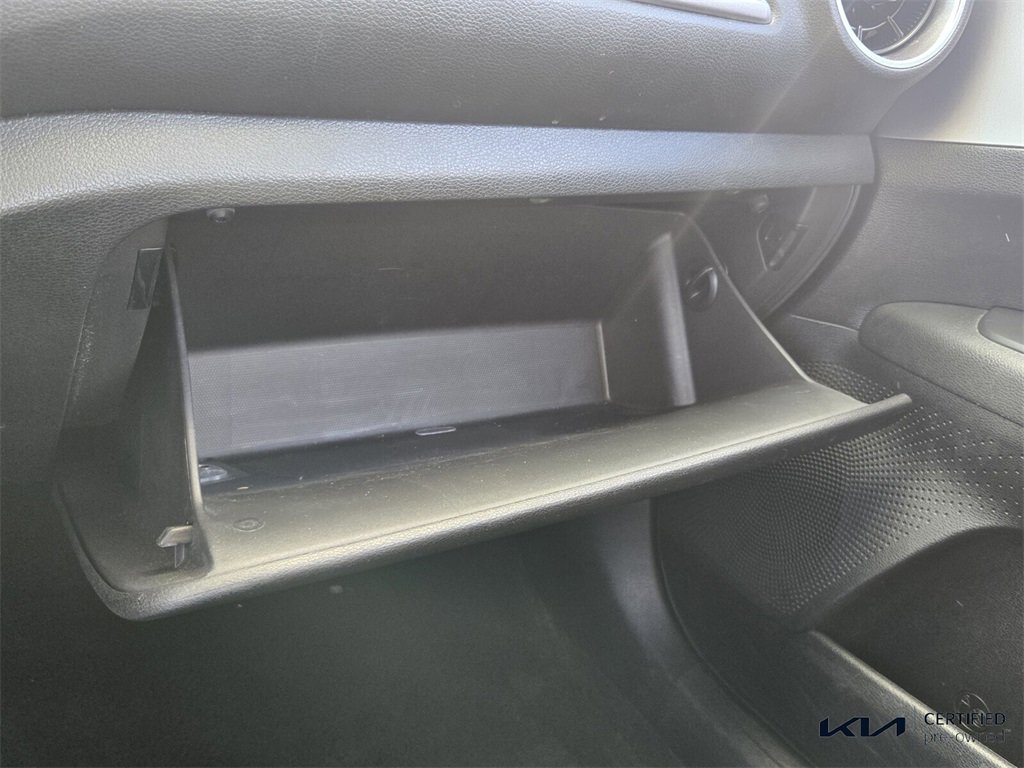 Certified 2022 Kia Forte LXS w/ LXS Technology Package image 21