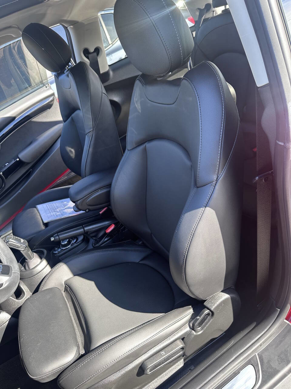 Used 2022 MINI Cooper S image 29