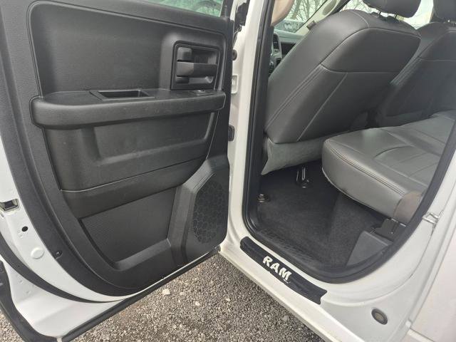Used 2017 RAM 1500 Express image 10
