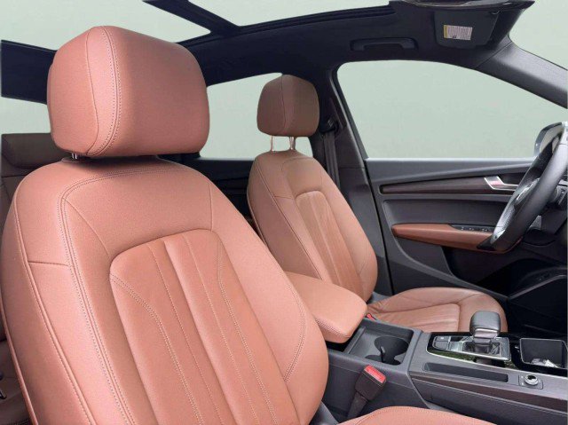 Certified 2023 Audi Q5 2.0T Premium w/ Convenience Package AWD/4WD image 30