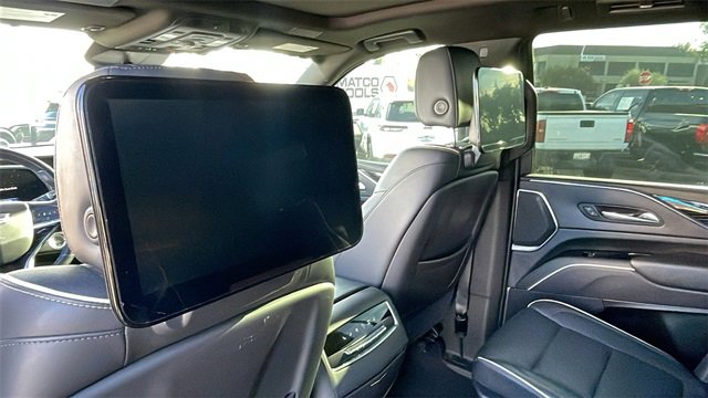 Used 2021 Cadillac Escalade Sport w/ Driver Assist Tech Package image 14