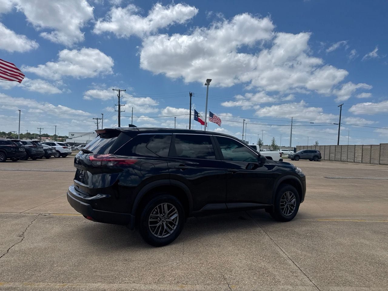 Certified 2026 Nissan Rogue S FWD image 23
