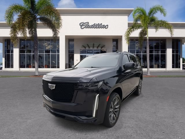 Used 2022 Cadillac Escalade Sport w/ Touring Package AWD/4WD image 5