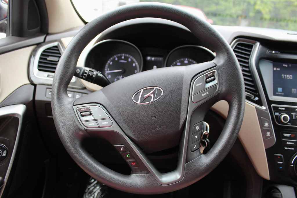 Used 2017 Hyundai Santa Fe Sport AWD/4WD image 15