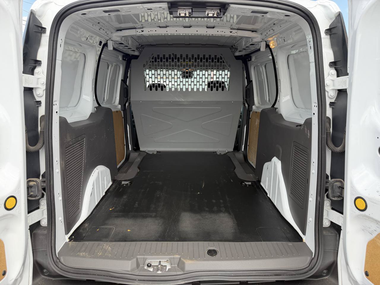 Used 2023 Ford Transit Connect XL w/ Trailer Tow Package FWD image 26