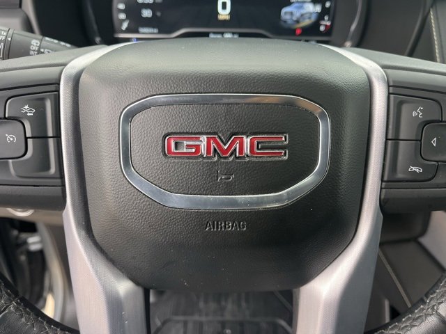 Used 2023 GMC Yukon XL SLT image 19