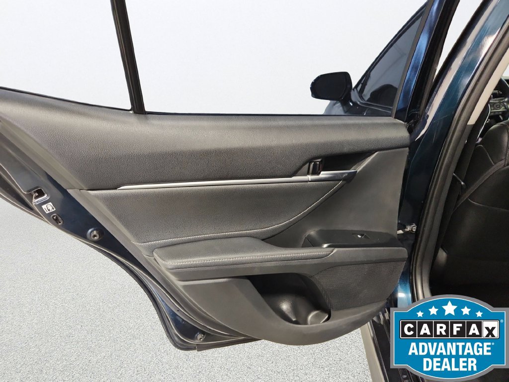 Used 2018 Toyota Camry XSE FWD image 22