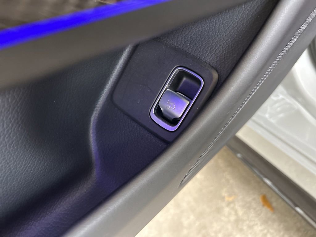 Used 2022 Mercedes-Benz SL 63 AMG 4MATIC image 50