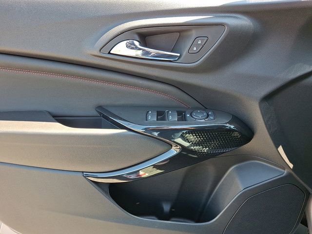 New 2026 Chevrolet Trax RS w/ Driver Confidence Package FWD image 9
