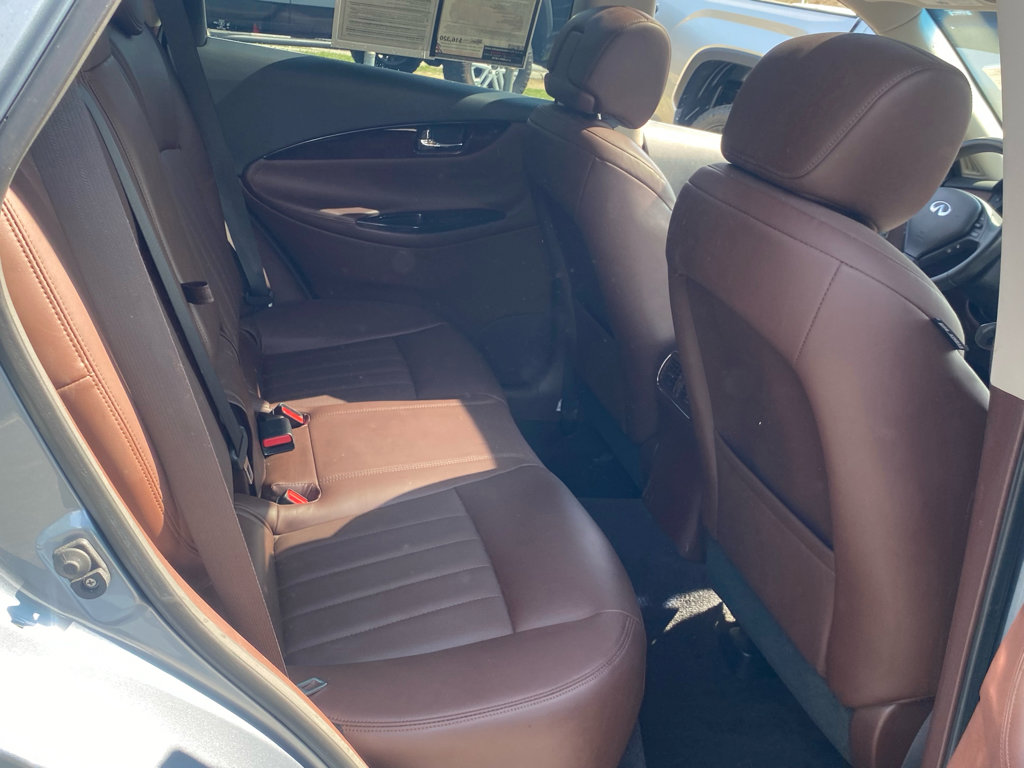 Used 2017 INFINITI QX50 AWD w/ Technology Package image 13