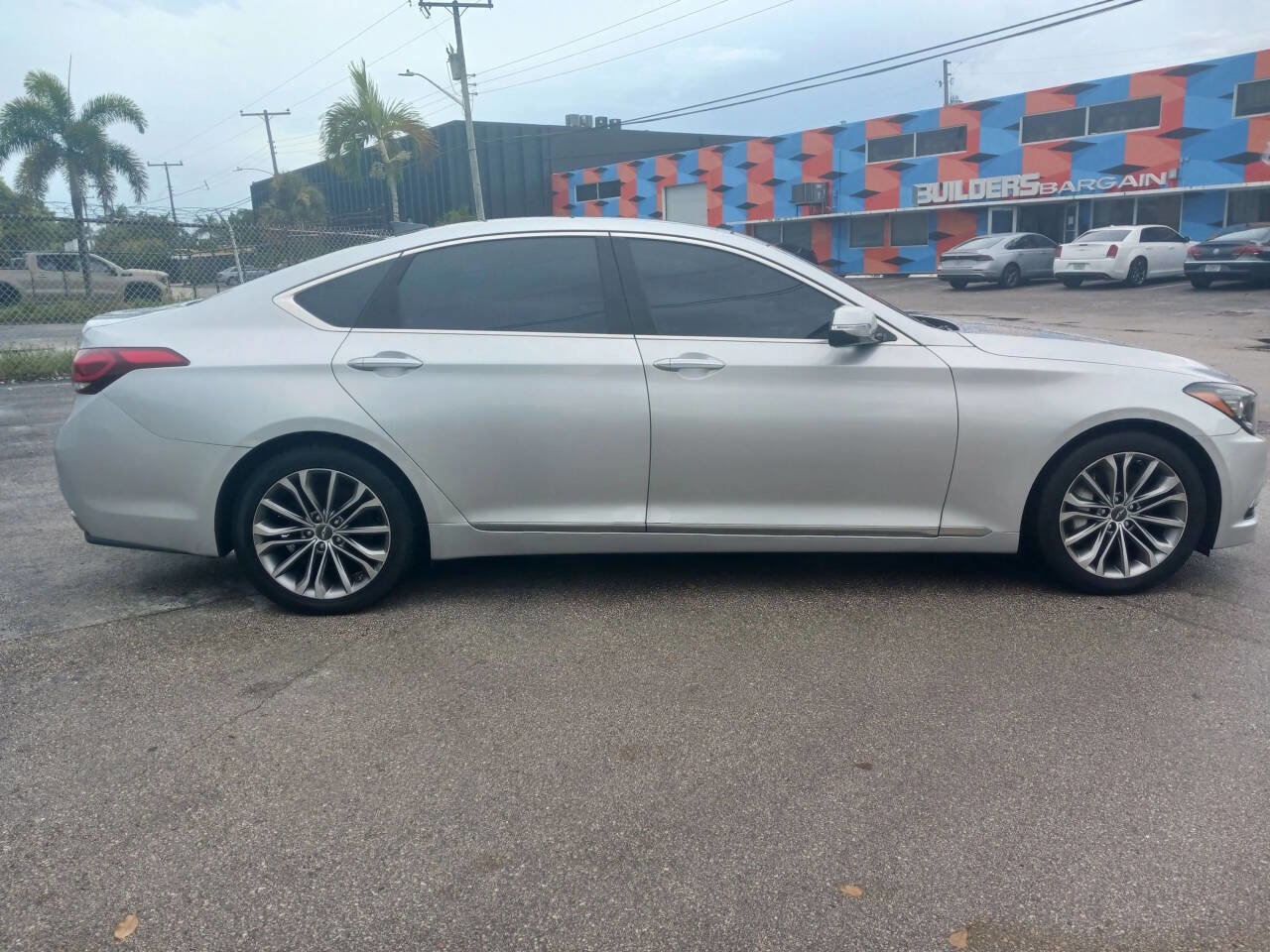 Used 2015 Hyundai Genesis 3.8 w/ Option Group 03 image 2