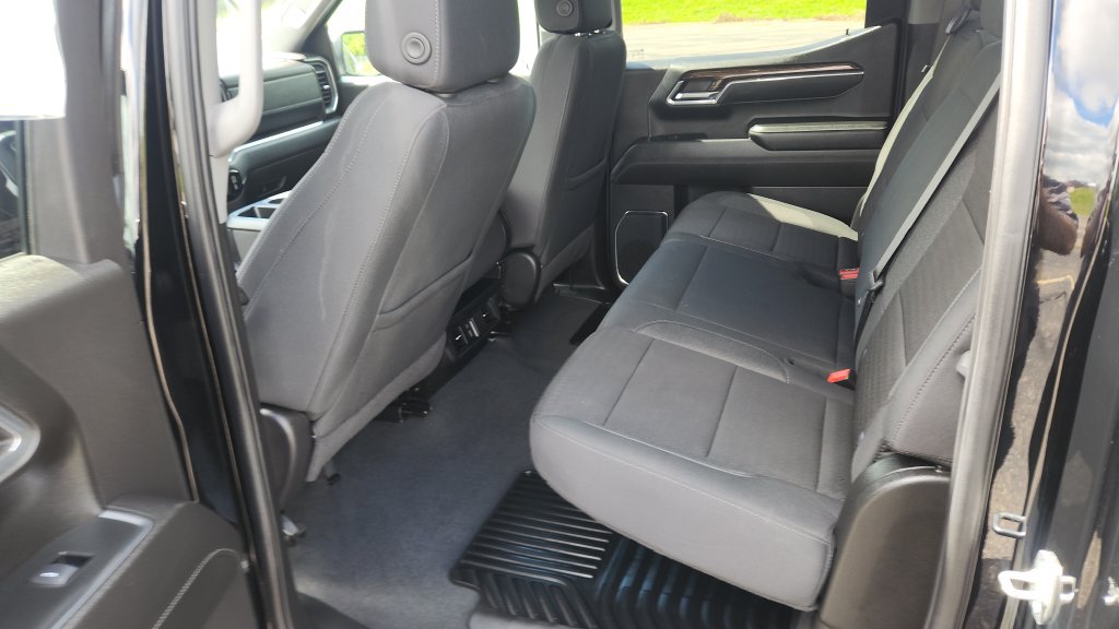 Used 2024 GMC Sierra 1500 SLE AWD/4WD image 25