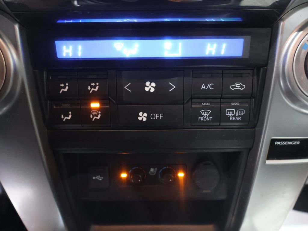 Used 2021 Toyota 4Runner Limited image 30