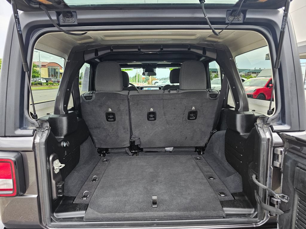 Used 2024 Jeep Wrangler Unlimited Sport AWD/4WD image 11