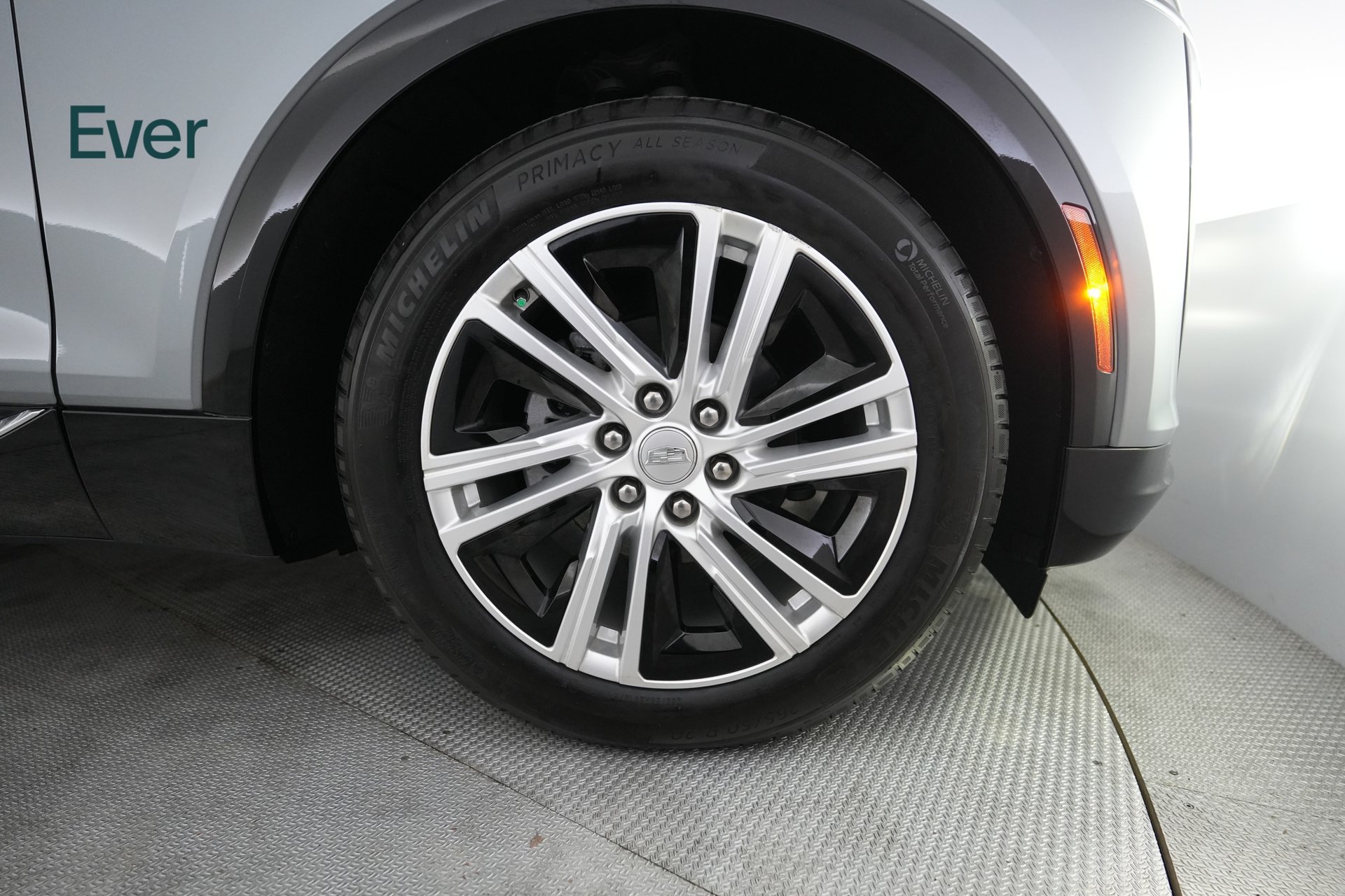 Used 2024 Cadillac Lyriq Tech RWD image 20