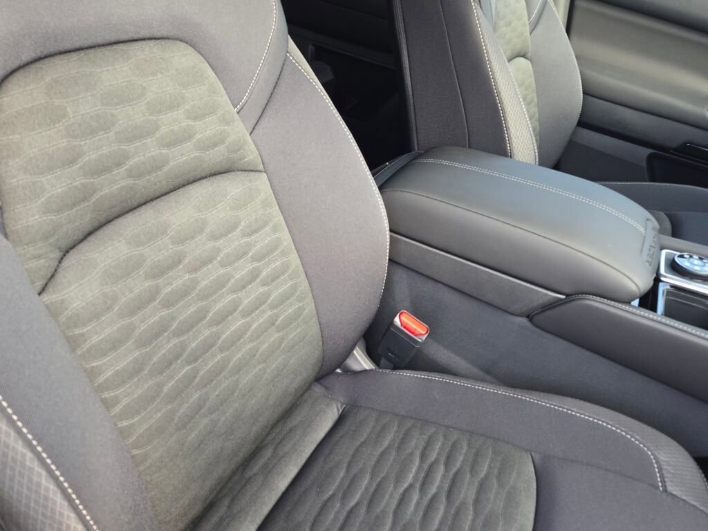 New 2026 Nissan Pathfinder SV image 7