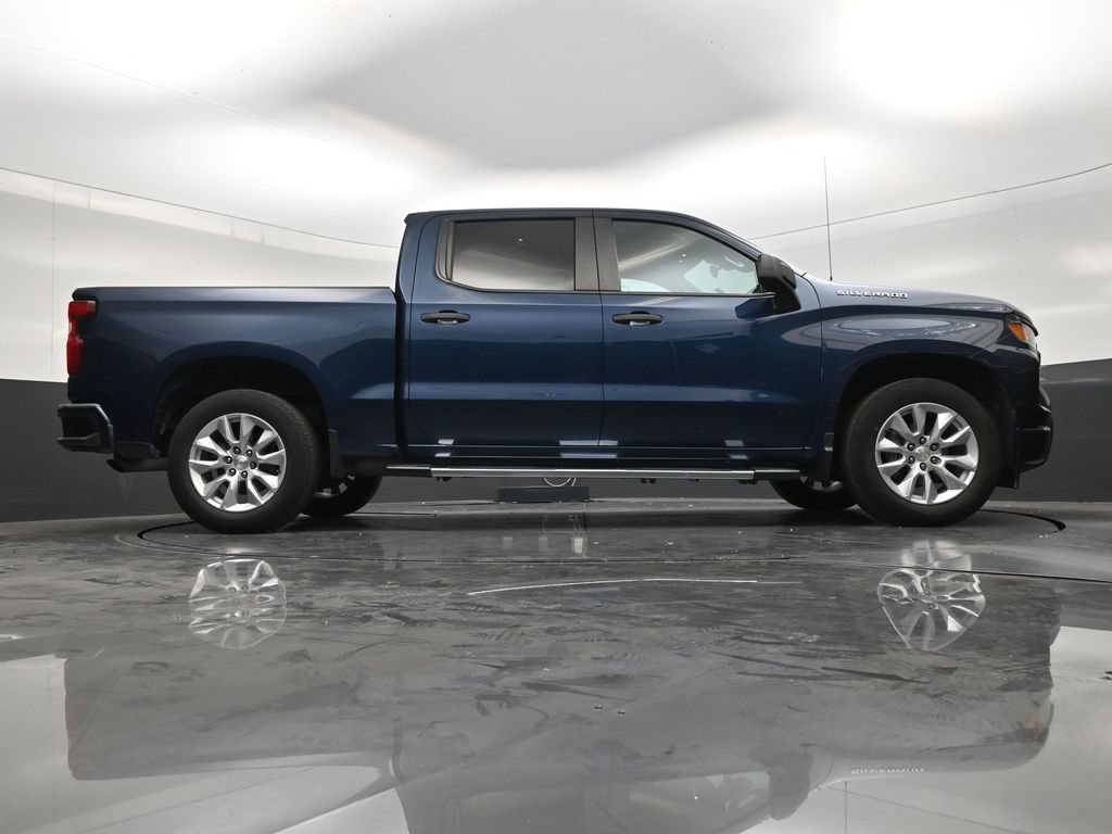 Used 2022 Chevrolet Silverado 1500 Custom RWD image 24