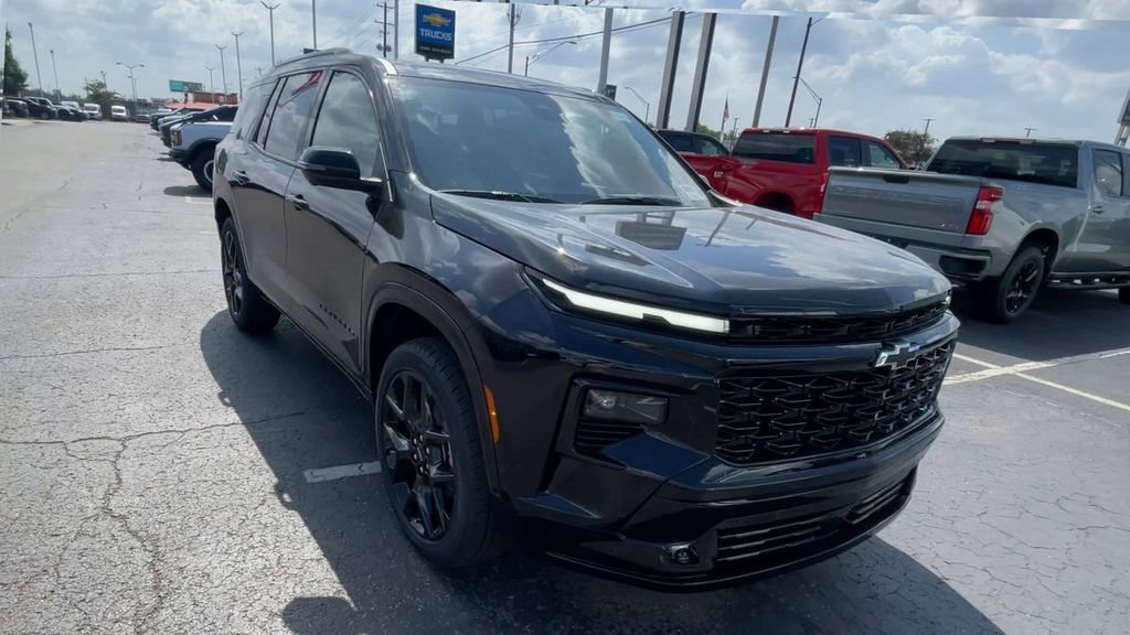 New 2026 Chevrolet Traverse RS w/ LPO, Floor Liner Package AWD/4WD image 4