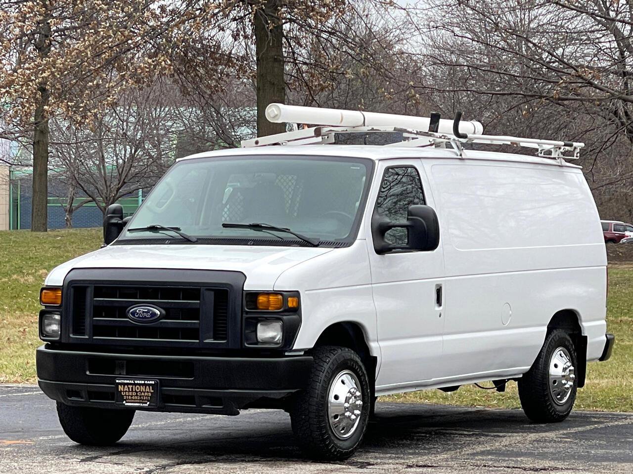 Used 2013 Ford E-150 and Econoline 150 image 2