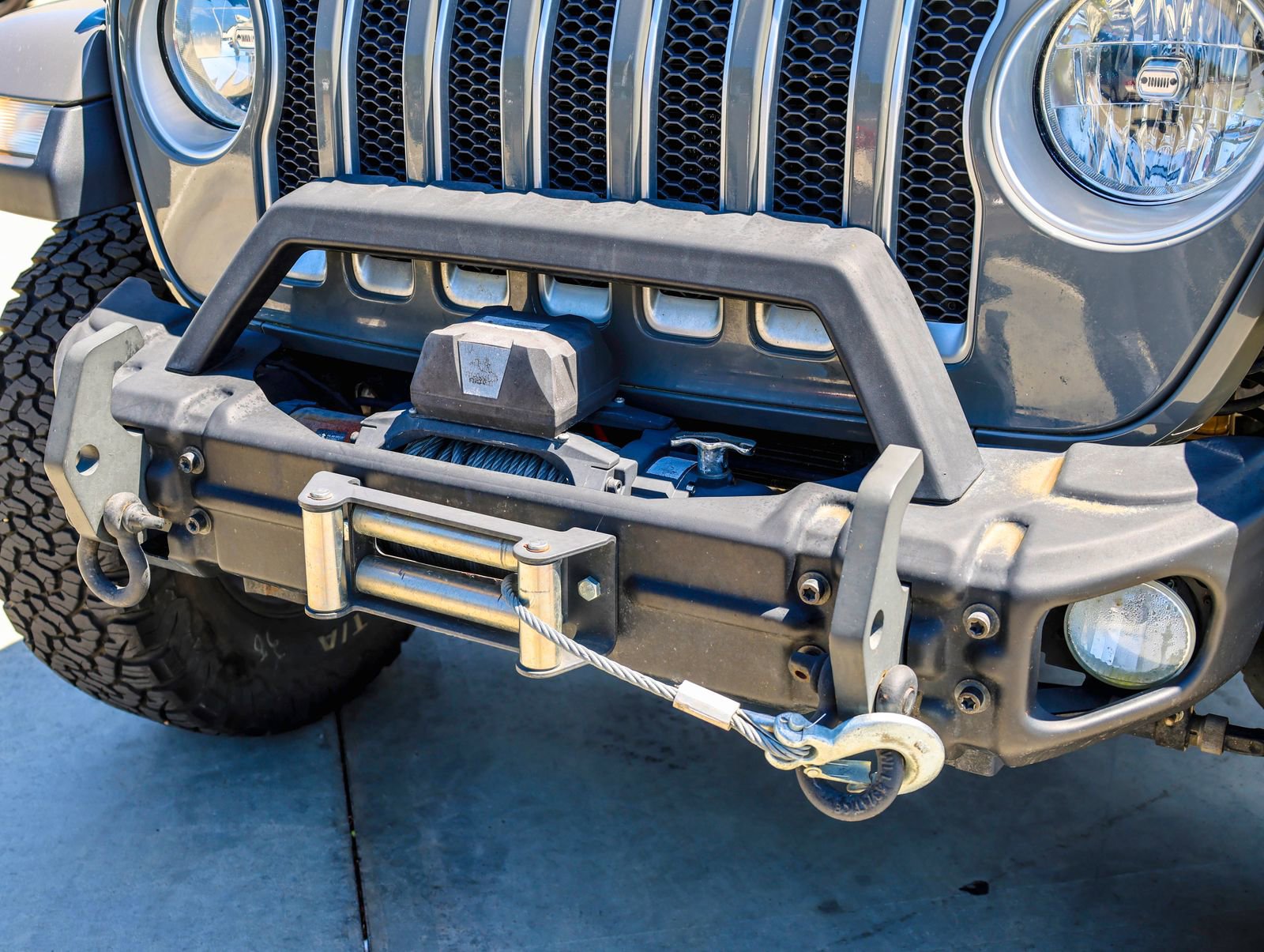 Used 2020 Jeep Wrangler Unlimited Sahara image 7