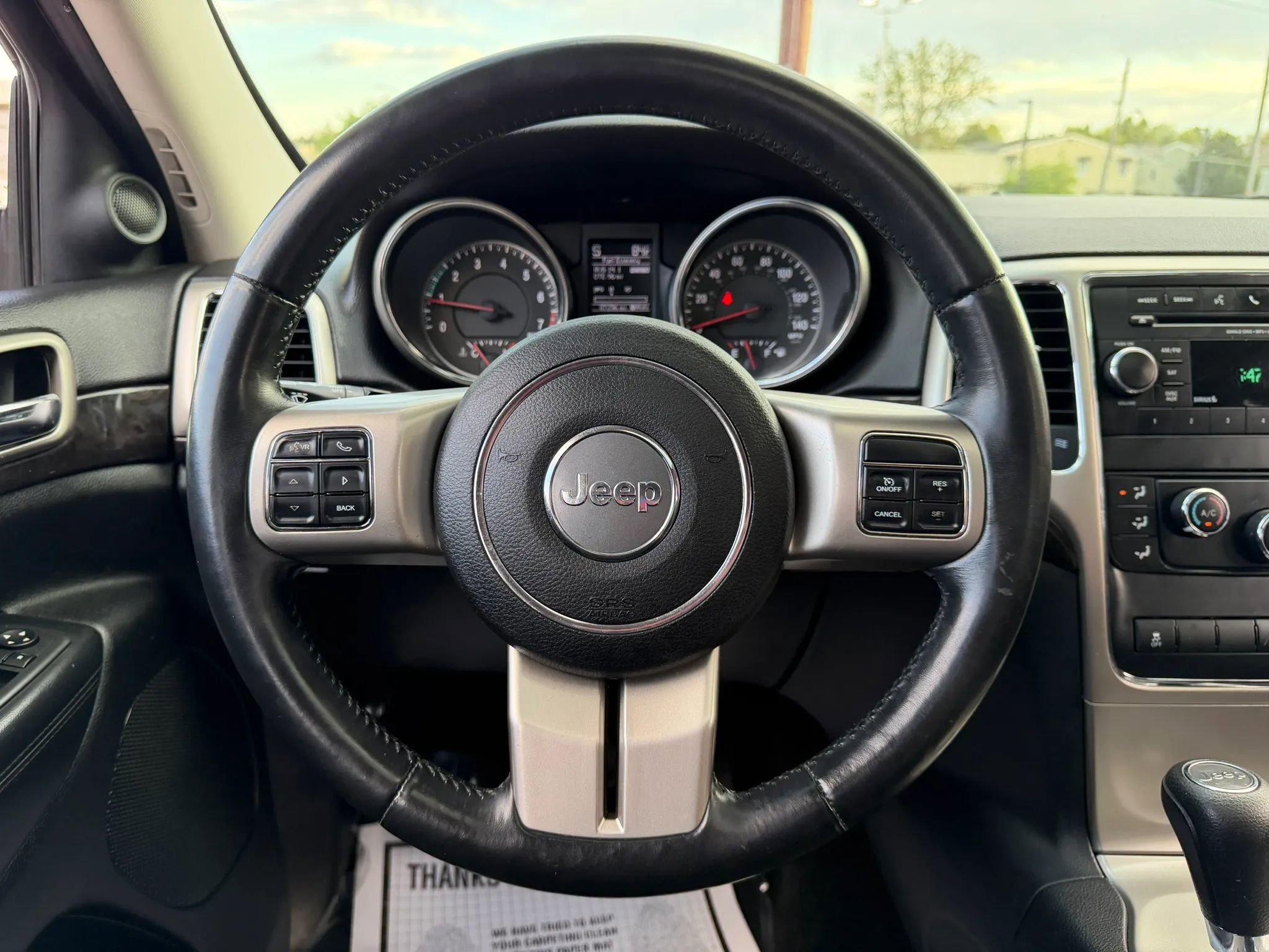 Used 2013 Jeep Grand Cherokee Laredo w/ Laredo E Group AWD/4WD image 21