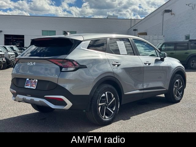 Used 2023 Kia Sportage LX AWD/4WD image 5