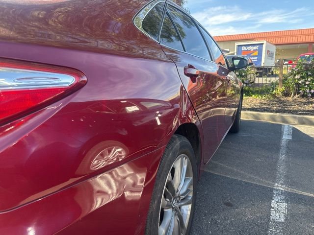 Certified 2017 Toyota Camry SE w/ Moonroof Package FWD image 10