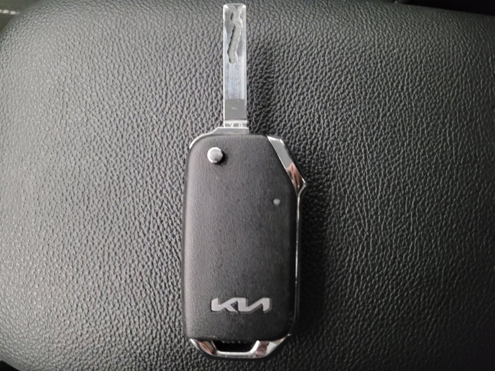 Used 2023 Kia Forte LXS FWD image 32