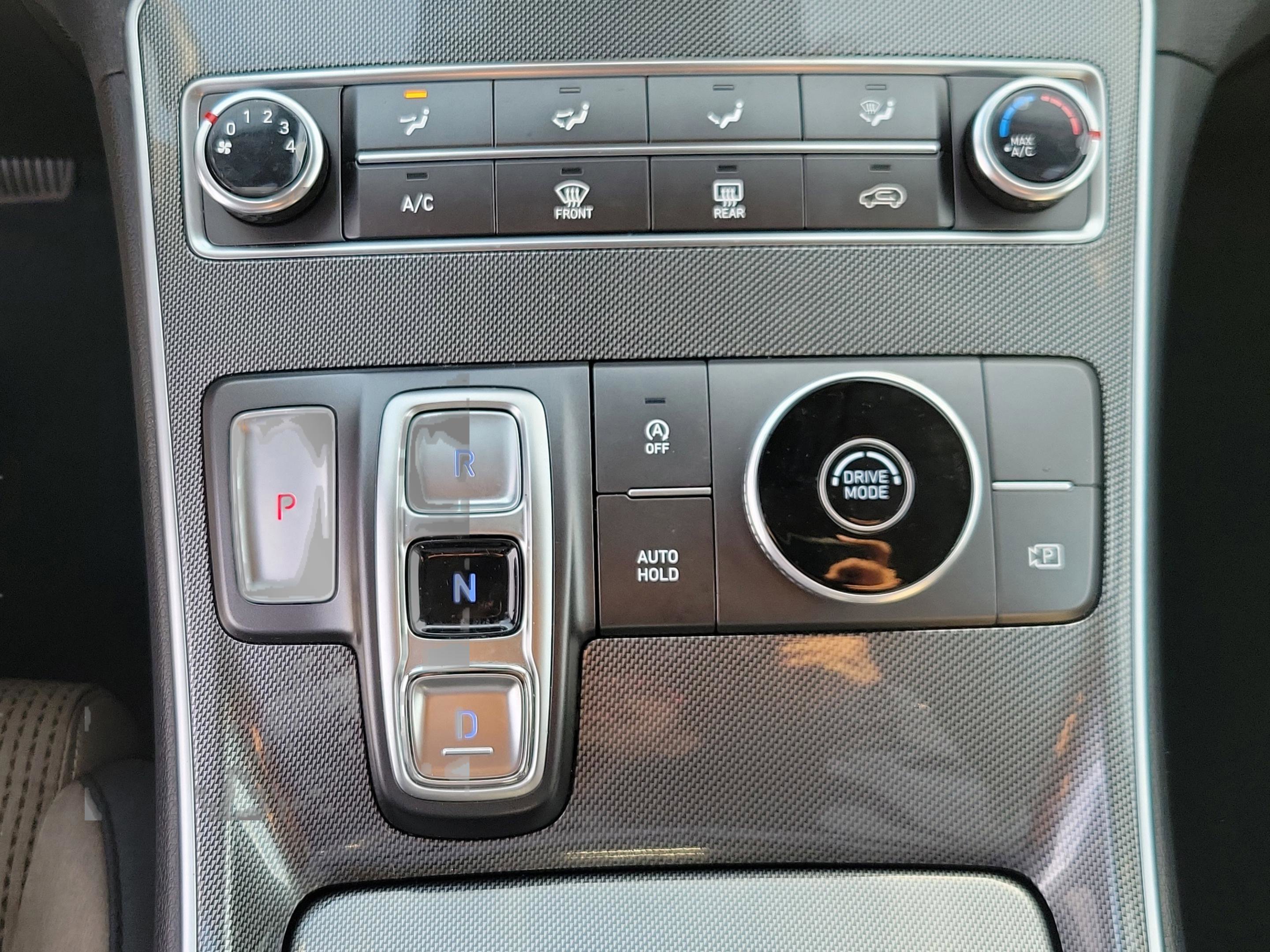 Certified 2023 Hyundai Santa Fe SE image 25