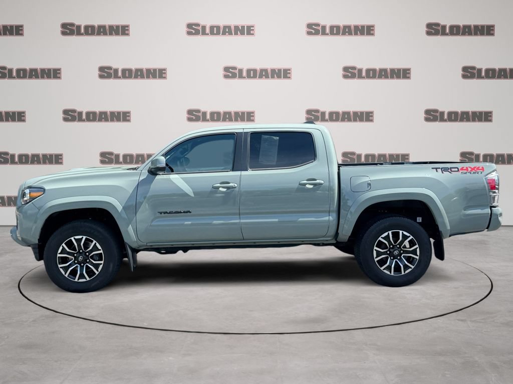 Used 2023 Toyota Tacoma TRD Sport w/ Technology Package AWD/4WD image 2