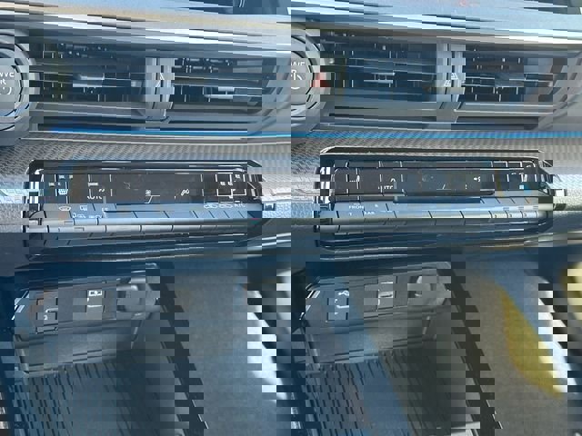 New 2026 Toyota Prius XLE image 18