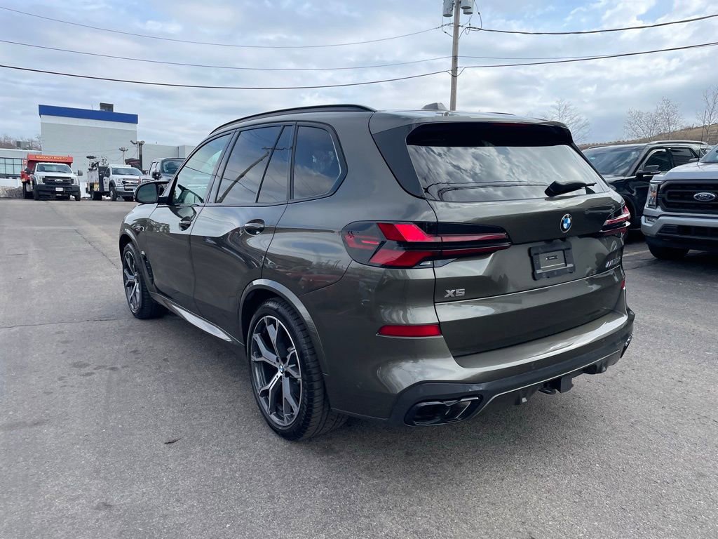 Used 2024 BMW X5 M60i image 3