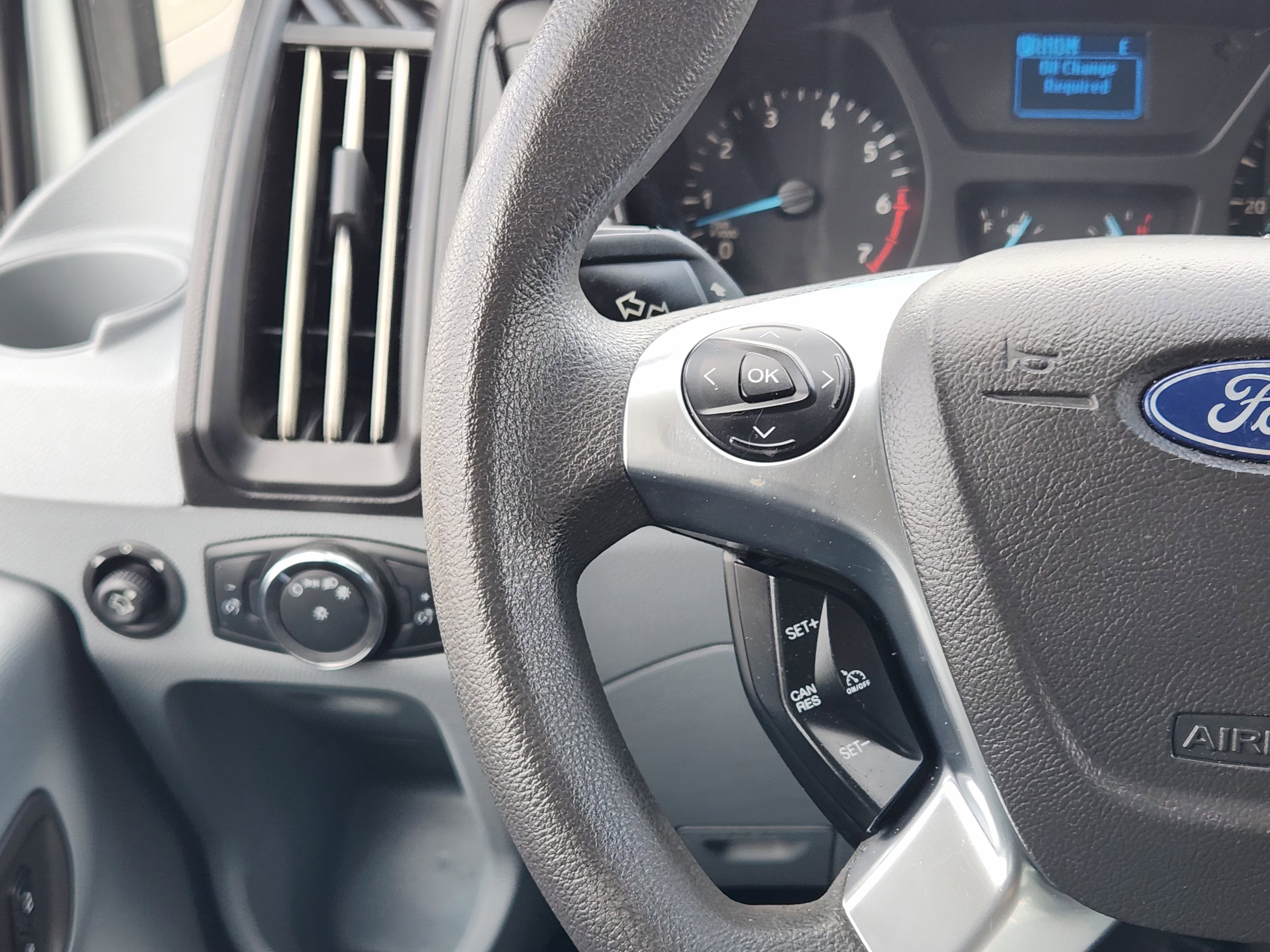 Used 2018 Ford Transit 350 XLT RWD image 26