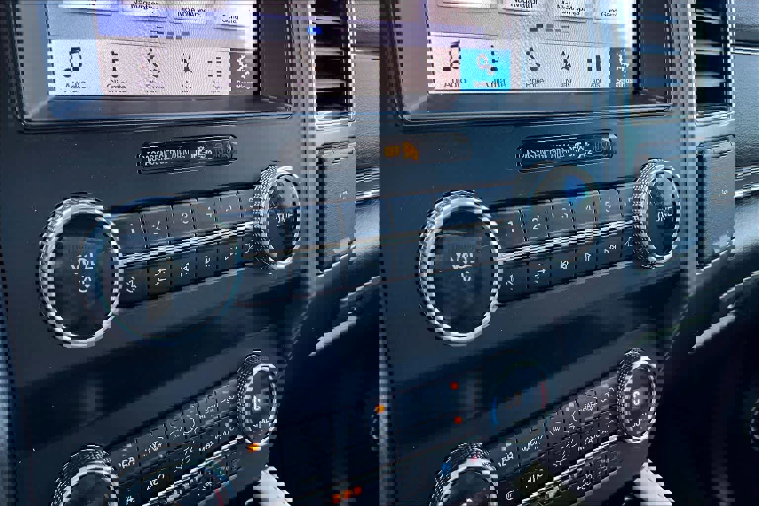 Used 2019 Ford Expedition Max Platinum RWD image 33