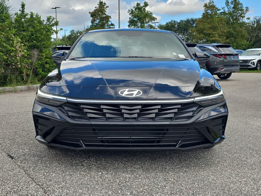 New 2026 Hyundai Elantra SEL Sport FWD image 10