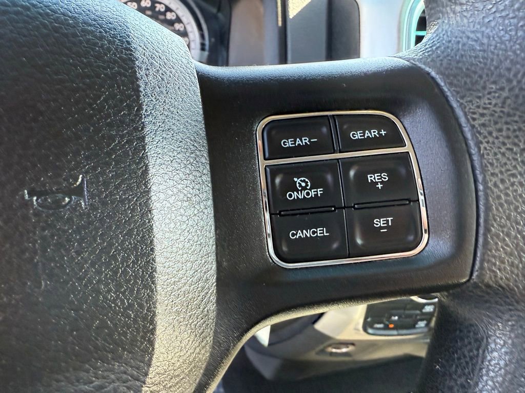 Used 2018 RAM 1500 Classic SLT AWD/4WD image 22