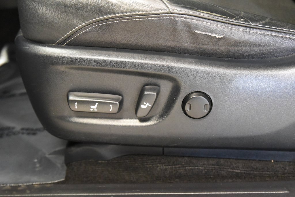 Used 2018 Toyota 4Runner Limited image 16