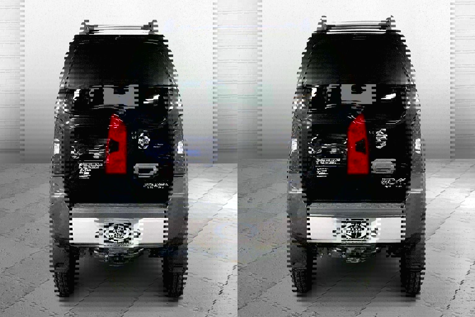 Used 2013 Nissan Xterra PRO-4X w/ Pro-4x Leather Pkg image 3