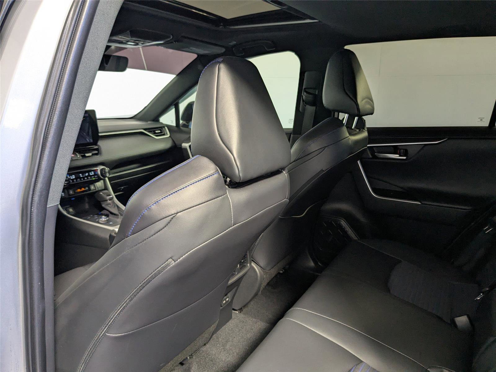 Certified 2024 Toyota RAV4 XSE image 30