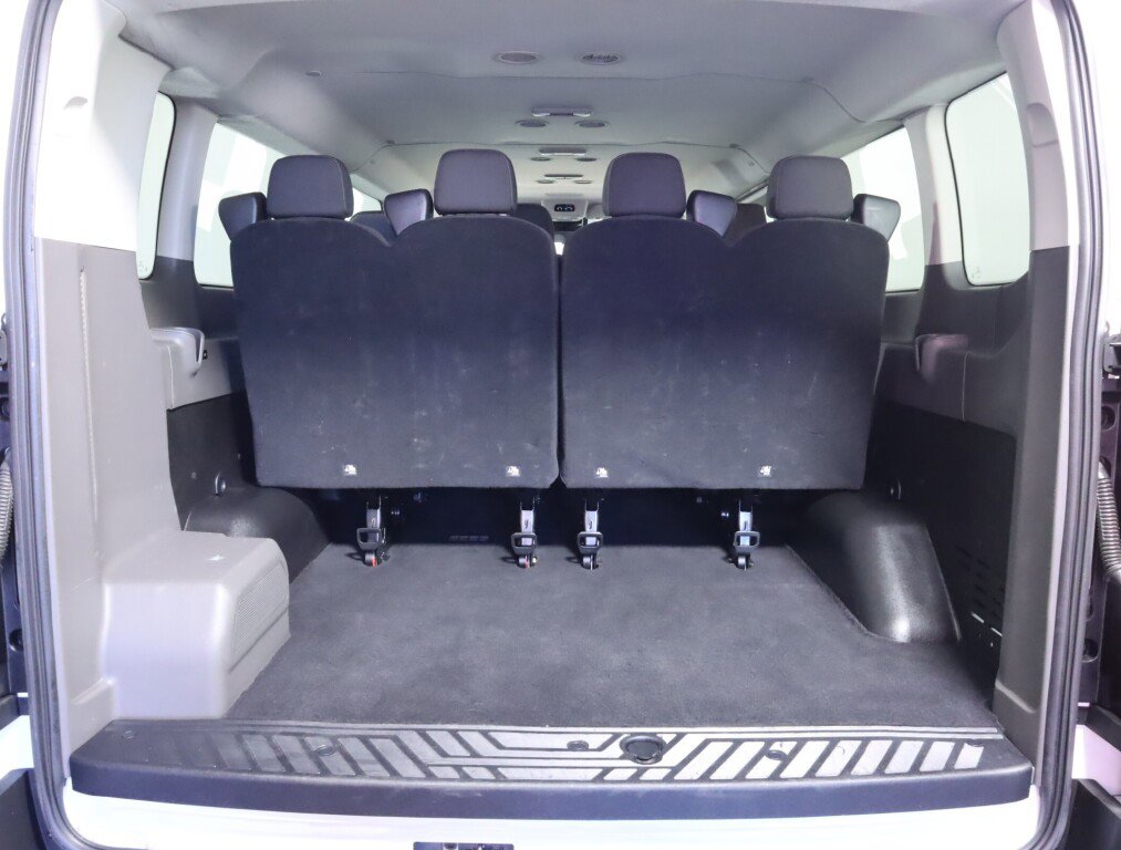 Used 2024 Ford Transit 350 XLT image 30