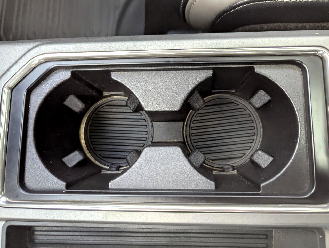 Used 2018 Ford F150 Raptor w/ Equipment Group 802A Luxury image 42