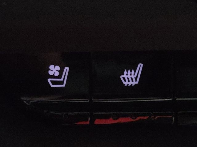 Used 2022 Chevrolet Camaro SS image 7