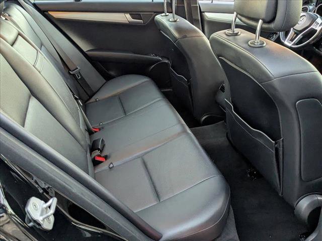 Used 2014 Mercedes-Benz C 250 Sedan image 19